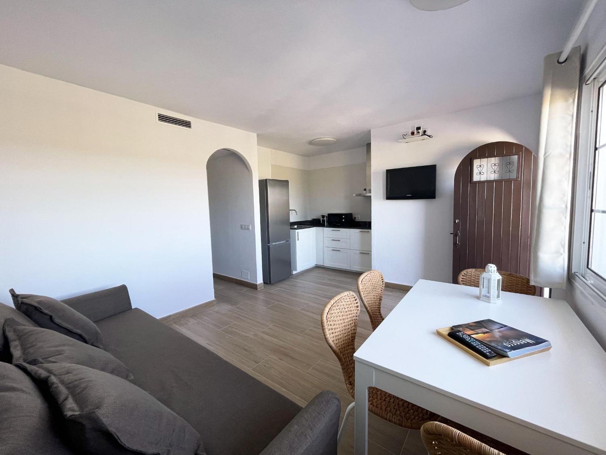 Apartamento Trini En Son Bou, Frente Al Mar, Perfecto Para Vacaciones アライオル エクステリア 写真