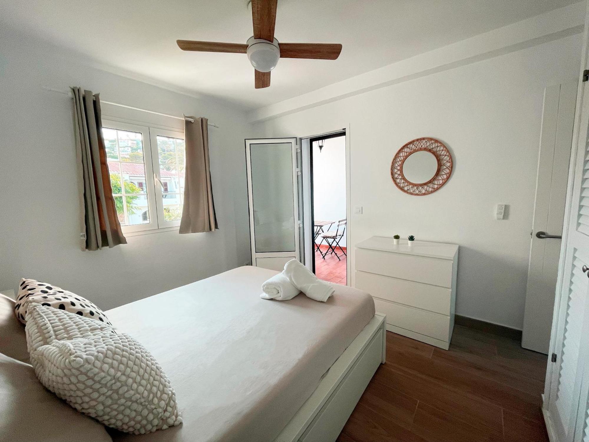 Apartamento Trini En Son Bou, Frente Al Mar, Perfecto Para Vacaciones アライオル エクステリア 写真